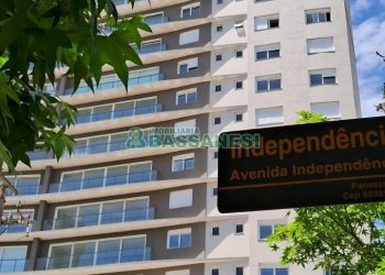 Apartamento com 230m², 3 dormitórios, 3 vagas, no bairro Centro em Caxias do Sul para Alugar