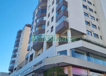 Apartamento com 80m², 2 dormitórios, 1 vaga, no bairro Pio X em Caxias do Sul para Alugar