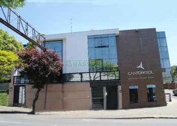 Predio com 480m², no bairro Rio Branco em Caxias do Sul para Alugar