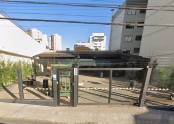 Loja com 230m², no bairro São Pelegrino em Caxias do Sul para Alugar