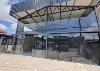 Pavilhão com 200m², no bairro Esplanada em Caxias do Sul para Alugar