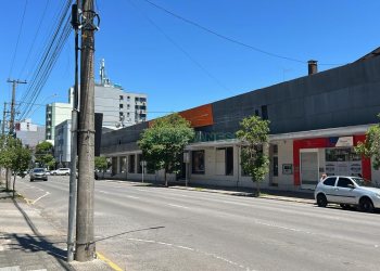 Loja com 3670m², no bairro Centro em Caxias do Sul para Alugar
