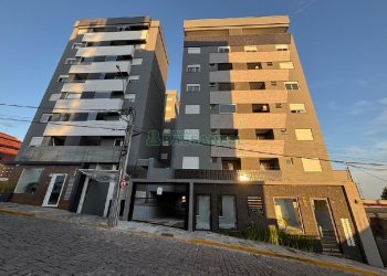 Apartamento com 62m², 2 dormitórios, 2 vagas, no bairro Sagrada Família em Caxias do Sul para Alugar