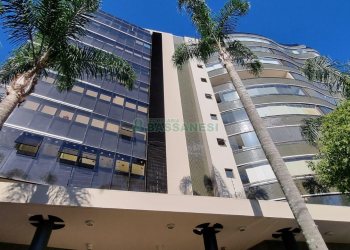 Sala com 62m², no bairro Centro em Caxias do Sul para Comprar