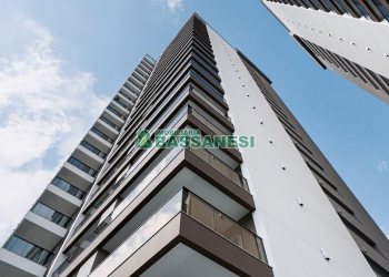 Apartamento com 129m², 3 dormitórios, 2 vagas, no bairro Petrópolis em Caxias do Sul para Comprar
