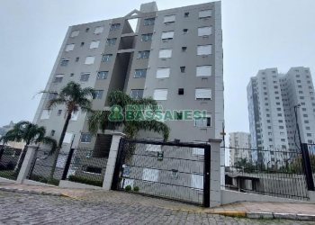 Apto Mobiliado com 60m², 2 dormitórios, 1 vaga, no bairro Sagrada Família em Caxias do Sul para Alugar