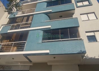 Apartamento com 119m², 3 dormitórios, 2 vagas, no bairro Centro em Caxias do Sul para Comprar