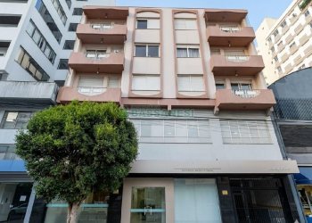 Apartamento com 80m², 3 dormitórios, no bairro São Pelegrino em Caxias do Sul para Alugar