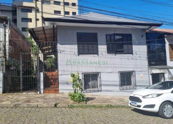 Casa com 80m², no bairro Centro em Caxias do Sul para Alugar