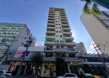 Sala com 36m², no bairro Centro em Caxias do Sul para Alugar