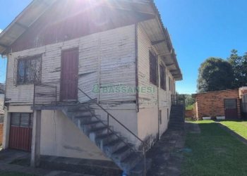 Casa com 240356m², 3 dormitórios, no bairro Nossa Senhora de Lourdes em Caxias do Sul para Comprar