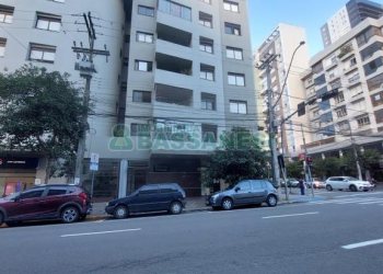 Apto Mobiliado com 60m², 1 dormitório, 1 vaga, no bairro Centro em Caxias do Sul para Alugar