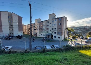 Apto Mobiliado com 45m², 2 dormitórios, no bairro Esplanada em Caxias do Sul para Alugar