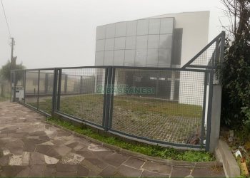 Pavilhão com 346m², no bairro Diamantino em Caxias do Sul para Alugar
