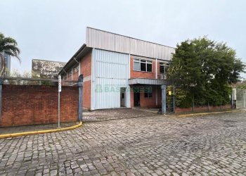 Pavilhão com 380m², no bairro Lourdes em Caxias do Sul para Alugar