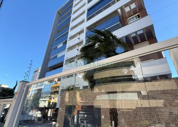 Apto Mobiliado com 165m², 3 dormitórios, 3 vagas, no bairro Panazzolo em Caxias do Sul para Alugar