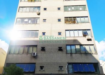 Sala com 47m², no bairro Centro em Caxias do Sul para Comprar