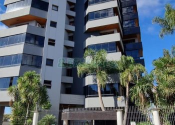 Apartamento com 269m², 3 dormitórios, 3 vagas, no bairro Exposição em Caxias do Sul para Comprar