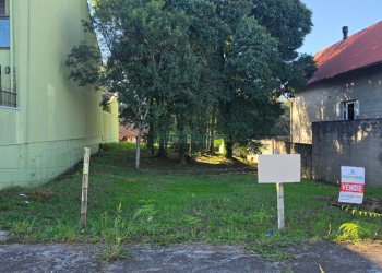 Terreno, no bairro Colina Sorriso em Caxias do Sul para Comprar