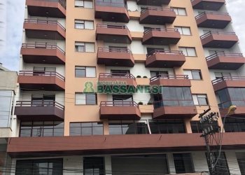 Apto Mobiliado com 147m², 3 dormitórios, no bairro Centro em Caxias do Sul para Alugar