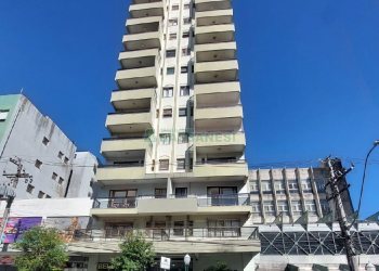 Sala com 39m², no bairro Centro em Caxias do Sul para Alugar ou Comprar