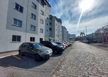 Apartamento com 60m², 2 dormitórios, 1 vaga, no bairro Desvio Rizzo em Caxias do Sul para Alugar