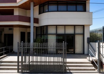 Loja com 560m², no bairro Lourdes em Caxias do Sul para Alugar