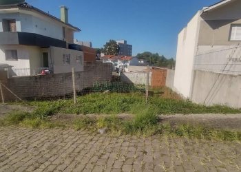 Terreno com 364m², no bairro Santa Lúcia em Caxias do Sul para Comprar