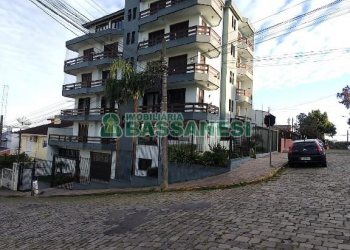 Apartamento com 75m², 2 dormitórios, 1 vaga, no bairro Madureira em Caxias do Sul para Comprar