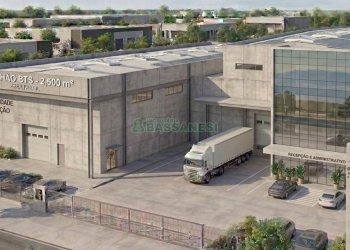 Pavilhão com 2400m², no bairro Desvio Rizzo em Caxias do Sul para Alugar