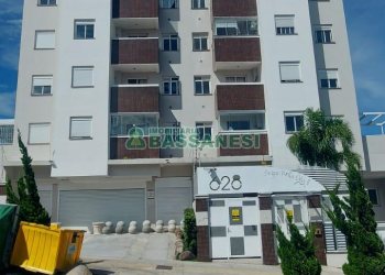 Apto Mobiliado com 47m², 2 dormitórios, 1 vaga, no bairro Nossa Senhora de Lourdes em Caxias do Sul para Alugar
