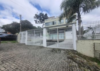 Loja com 220m², no bairro De Lazzer em Caxias do Sul para Alugar