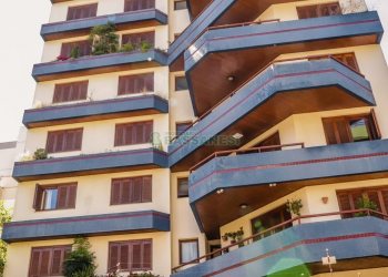 Apartamento com 295m², 3 dormitórios, 2 vagas, no bairro Panazzolo em Caxias do Sul para Comprar