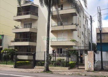 Apartamento com 94m², 3 dormitórios, 1 vaga, no bairro São Pelegrino em Caxias do Sul para Comprar