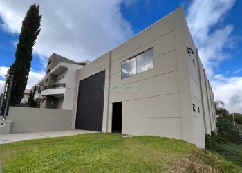 Pavilhão com 378m², no bairro São Luiz em Caxias do Sul para Alugar