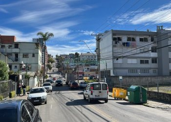 Terreno com 1166m², 1 vaga, no bairro Panazzolo em Caxias do Sul para Alugar