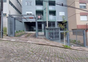 Apartamento com 60m², 2 dormitórios, 1 vaga, no bairro Charqueadas em Caxias do Sul para Alugar