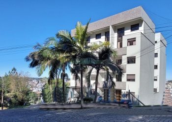 Apto Mobiliado com 76m², 1 dormitório, 1 vaga, no bairro Petrópolis em Caxias do Sul para Alugar