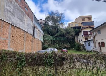 Terreno, no bairro Pio X em Caxias do Sul para Comprar