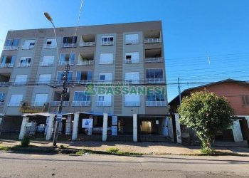 Apto Mobiliado com 37m², 1 dormitório, 1 vaga, no bairro Presidente Vargas em Caxias do Sul para Alugar
