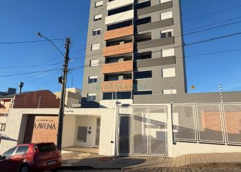 Apartamento com 55m², 2 dormitórios, 1 vaga, no bairro Santa Lúcia em Caxias do Sul para Comprar