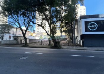 Terreno com 665m², no bairro São Pelegrino em Caxias do Sul para Alugar