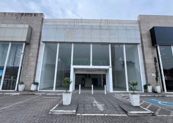 Loja com 1140m², 2 vagas, no bairro São José em Caxias do Sul para Alugar