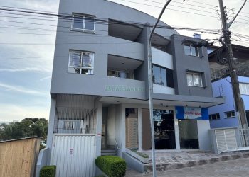 Apartamento com 74m², 2 dormitórios, 1 vaga, no bairro Petrópolis em Caxias do Sul para Alugar