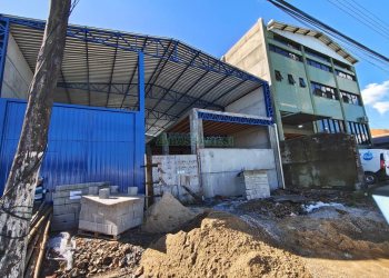 Pavilhão com 430m², no bairro Presidente Vargas em Caxias do Sul para Alugar ou Comprar