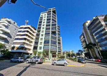 Apartamento com 187m², 3 dormitórios, 2 vagas, no bairro Lourdes em Caxias do Sul para Comprar