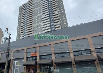 Apto Mobiliado com 88m², 3 dormitórios, 2 vagas, no bairro Madureira em Caxias do Sul para Alugar