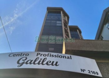 Sala com 42m², no bairro Centro em Caxias do Sul para Comprar