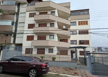 Apartamento com 89m², 2 dormitórios, 1 vaga, no bairro Pio X em Caxias do Sul para Alugar