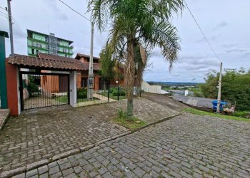 Casa com 280m², 4 dormitórios, 2 vagas, no bairro Jardim Eldorado em Caxias do Sul para Alugar ou Comprar